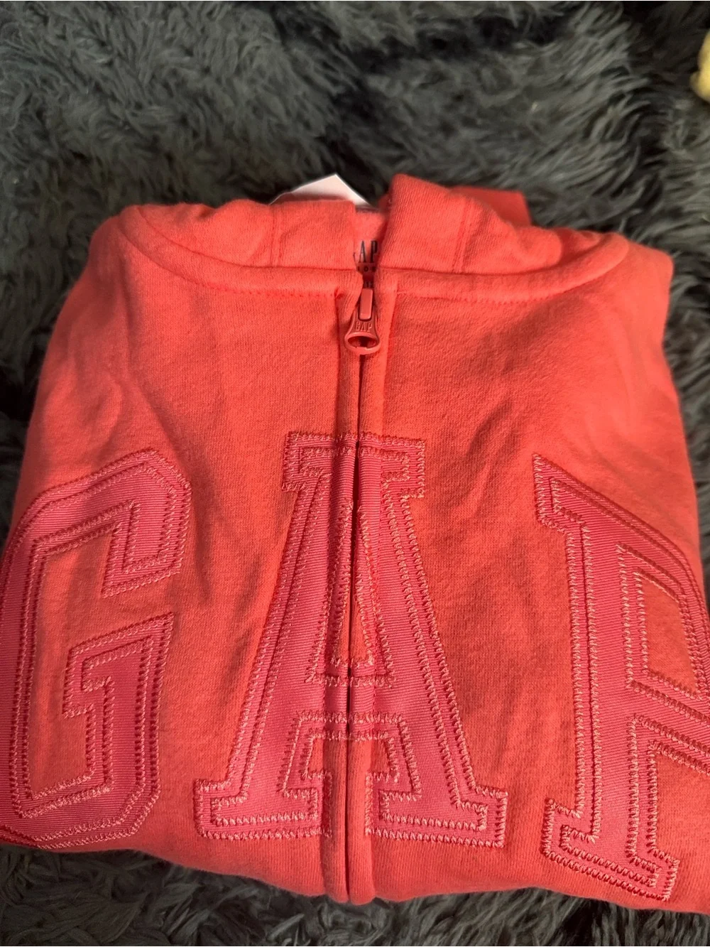 GAP coral pink